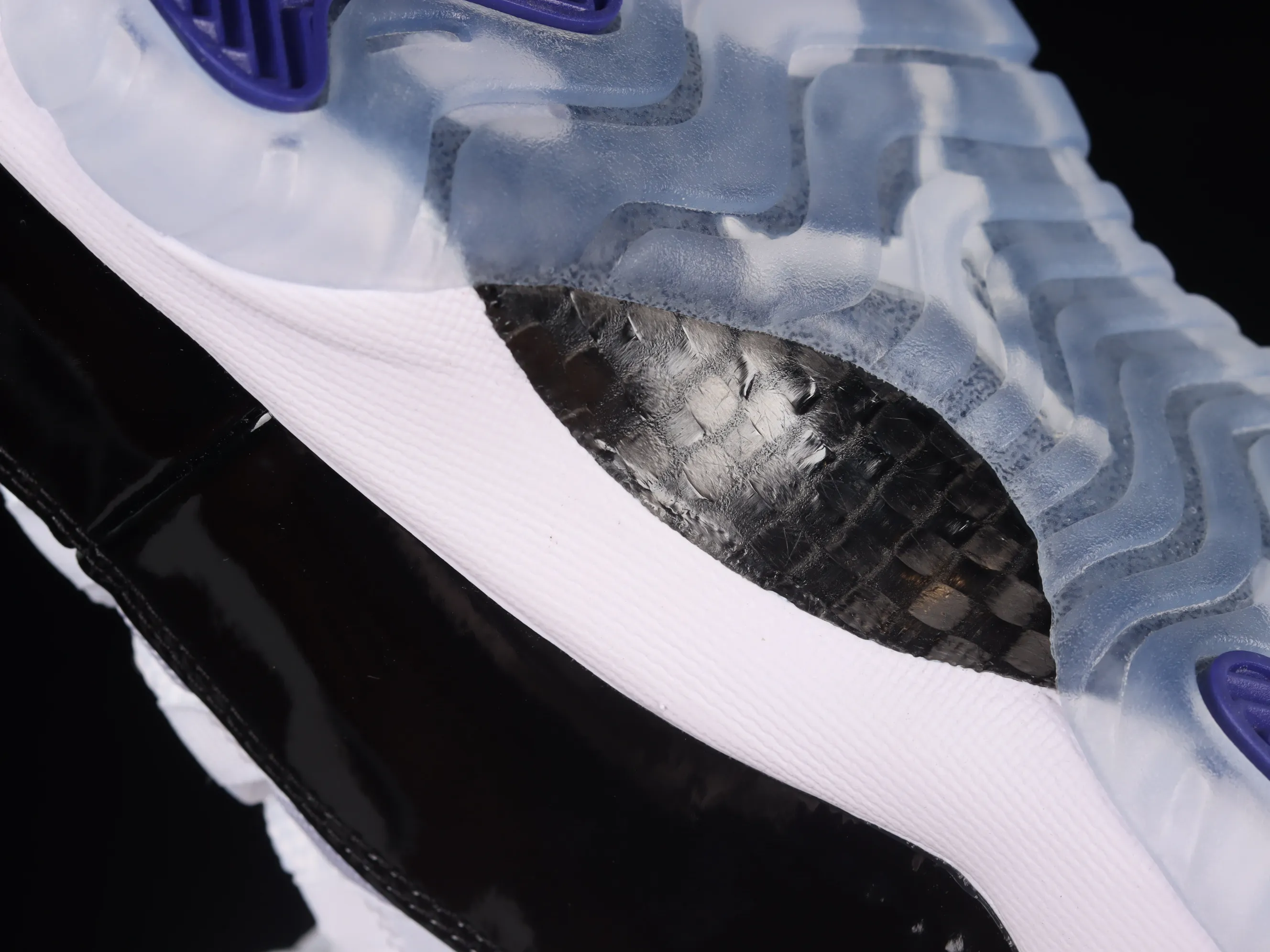 All categories Air Jordan Jordan series basketball shoes Air Jordan 11 OG version Air Jordan 11Concord AJ11 Concord black and white replica basketball shoes 378037-100